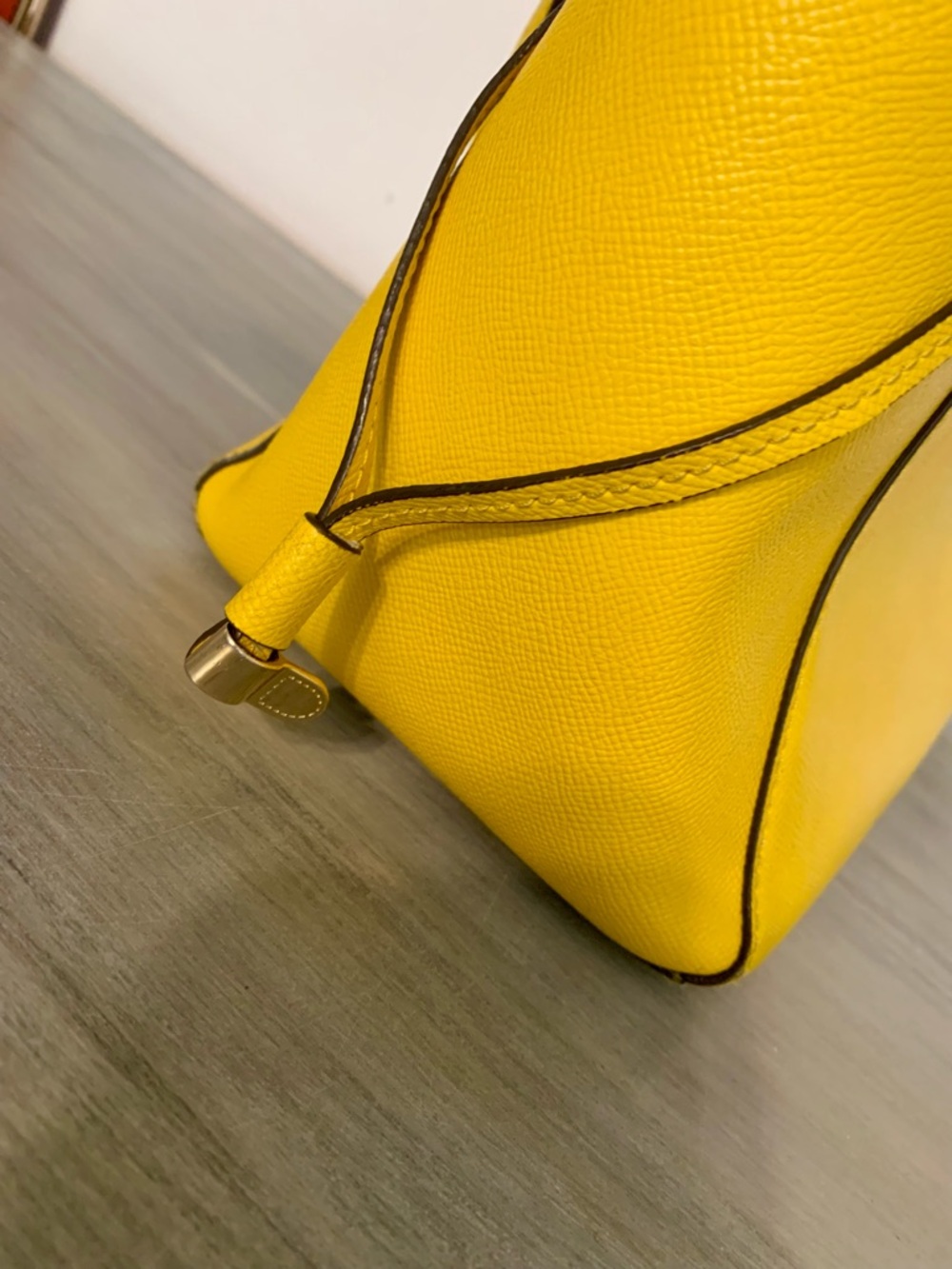Michael Kors bag Yellow Saffiano Tote should bag large purse designer handbag - Picture 14 of 17